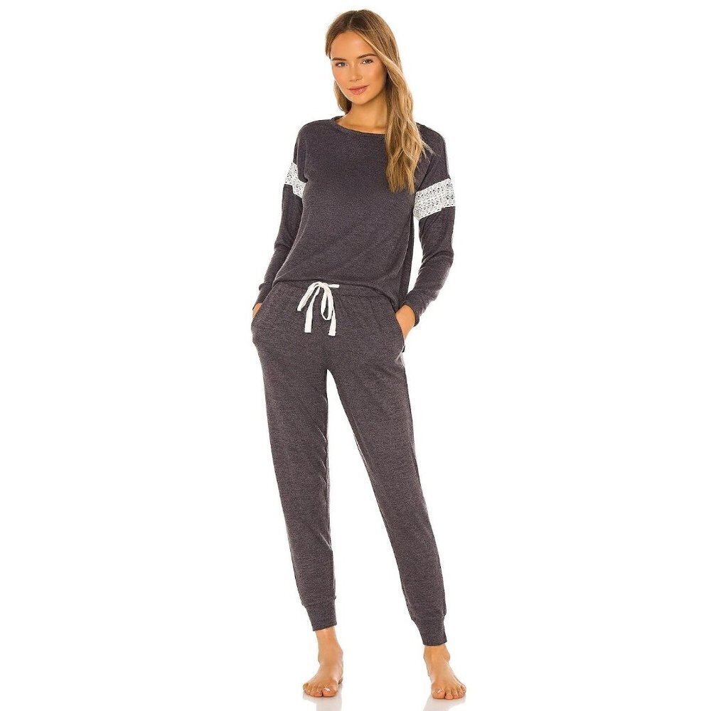Flora Nikrooz Alexandra Long Sleeve PJ Set Dark Heather Gray Womens Size XS